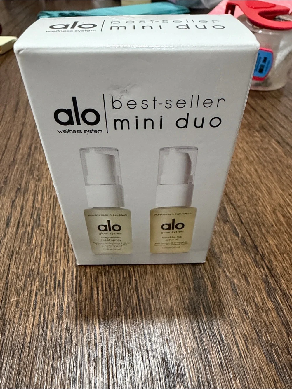 ALO Yoga Mini Duo- magnesium oil and glow oil